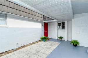 1134 BREEZEMONT DRIVE, SARASOTA, FL 34232 Sold 02/16/24