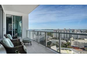 111 PINEAPPLE AVENUE, SARASOTA, FL 34236 Sold 11/15/24