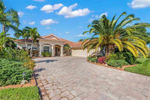 2924 SEASONS BOULEVARD, SARASOTA, FL 34240 Sold 03/22/24