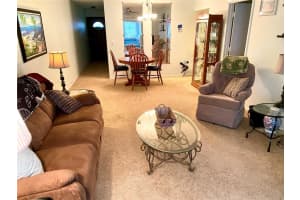 390 301 BOULEVARD, BRADENTON, FL 34205 Sold 05/07/24