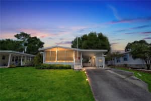 3224 MANATEE ROAD, TAVARES, FL 32778 Sold 03/29/24