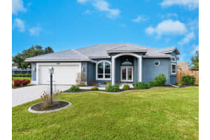 7101 42ND COURT, SARASOTA, FL 34243 Sold 02/26/24