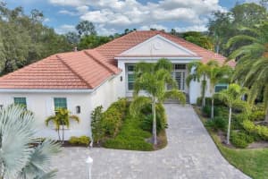 7313 BARCLAY COURT, UNIVERSITY PARK, FL 34201 Sold 04/15/24