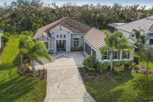 15907 42ND GLEN, PARRISH, FL 34219 Sold 02/09/24