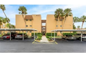 1520 GLEN OAKS DRIVE, SARASOTA, FL 34232 Sold 10/21/24