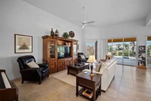 5914 BENEVENTO DRIVE, SARASOTA, FL 34238 Sold 02/29/24