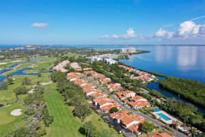 2143 HARBOURSIDE DRIVE, LONGBOAT KEY, FL 34228 Sold 10/04/24