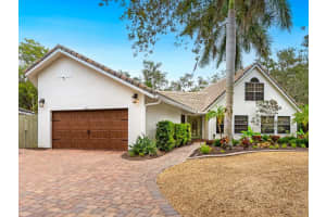 5125 OAKMONT PLACE, SARASOTA, FL 34242 Sold 05/30/24