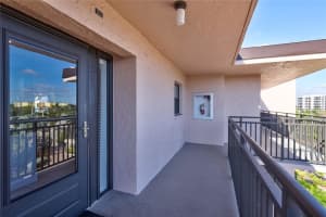6480 MIDNIGHT PASS ROAD, SARASOTA, FL 34242 Sold 05/08/24
