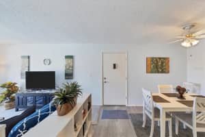 3265 BENEVA ROAD, SARASOTA, FL 34232 Sold 05/13/25