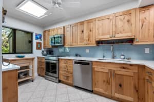 1609 BAYHOUSE POINT DRIVE, SARASOTA, FL 34231 Sold 02/23/24