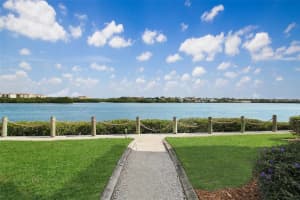 1389 SIESTA BAYSIDE DRIVE, SARASOTA, FL 34242 - MLS#MFRA4593062