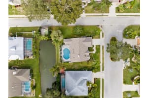 4712 MEADOWVIEW BOULEVARD, SARASOTA, FL 34233 Sold 04/25/24