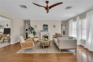 2449 BREAKWATER CIRCLE, SARASOTA, FL 34231 - MLS#MFRA4593400