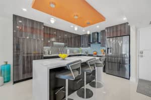 101 GULFSTREAM AVENUE, SARASOTA, FL 34236 Sold 03/29/24