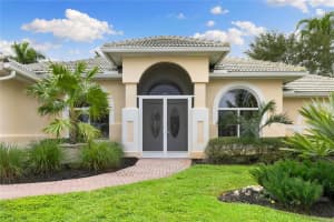 120 WILDERNESS CAY, NAPLES, FL 34114 Sold 02/08/24