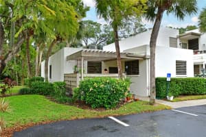 158 PINEHURST DRIVE, BRADENTON, FL 34210 Sold 04/25/24