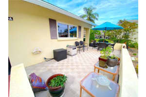 390 301 BOULEVARD, BRADENTON, FL 34205 Sold 07/30/24