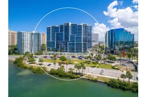 1155 GULFSTREAM AVENUE, SARASOTA, FL 34236 Sold 01/26/24