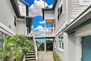 1343 SIESTA BAYSIDE DRIVE, SARASOTA, FL 34242 - MLS#MFRA4593764