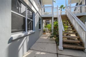 1328 SIESTA BAYSIDE DRIVE, SARASOTA, FL 34242 - MLS#MFRA4593766