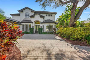 1666 ARLINGTON STREET, SARASOTA, FL 34239 Sold 06/11/24