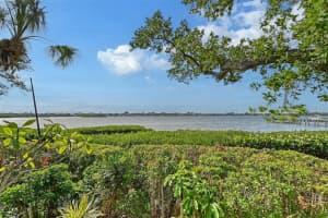 1335 LANDINGS DRIVE, SARASOTA, FL 34231 Sold 04/09/24
