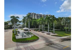 435 L AMBIANCE DRIVE, LONGBOAT KEY, FL 34228 Sold 03/12/24