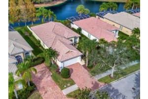 7692 ULIVA WAY, SARASOTA, FL 34238 Sold 02/16/24