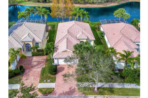 7692 ULIVA WAY, SARASOTA, FL 34238 Sold 02/16/24