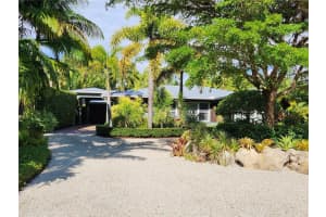 437 SAPPHIRE DRIVE, SARASOTA, FL 34234 Sold 02/15/24