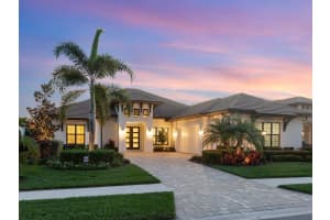 741 CROSSWIND AVENUE, SARASOTA, FL 34240 Sold 07/08/24