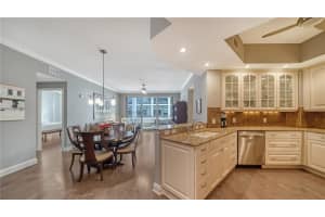 100 CENTRAL AVENUE, SARASOTA, FL 34236 Sold 03/26/24