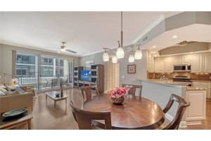 100 CENTRAL AVENUE, SARASOTA, FL 34236 Sold 03/26/24