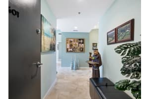 5408 EAGLES POINT CIRCLE, SARASOTA, FL 34231 Sold 05/31/24