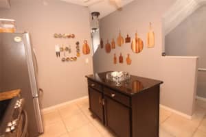 5721 BENTGRASS DRIVE, SARASOTA, FL 34235 Sold 06/28/24