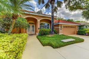 4923 OLD OAKLEAF DRIVE, SARASOTA, FL 34233 Sold 04/25/24