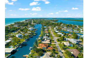 5941 EMERALD HARBOR DRIVE, LONGBOAT KEY, FL 34228 Sold 05/31/24