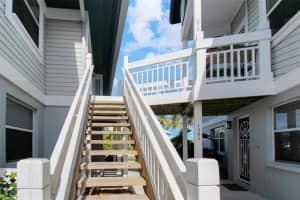 1373 SIESTA BAYSIDE DRIVE, SARASOTA, FL 34242 - MLS#MFRA4594327