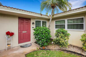 2279 PUEBLO LANE, SARASOTA, FL 34231 Sold 02/27/24