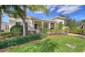 5692 FOSSANO DRIVE, SARASOTA, FL 34238 Sold 06/24/24