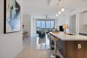 111 PINEAPPLE AVENUE, SARASOTA, FL 34236 Sold 04/08/24