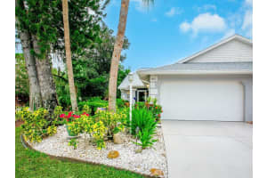 3601 BONAVENTURE COURT, SARASOTA, FL 34243 Sold 04/25/24