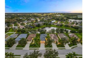 5040 NEWPORT NEWS CIRCLE, BRADENTON, FL 34211 Sold 02/26/24