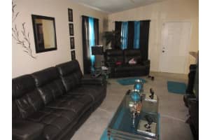 2110 9TH AVENUE, BRADENTON, FL 34208 Sold 10/16/24