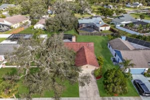 3817 EASTON STREET, SARASOTA, FL 34238 Sold 02/21/24