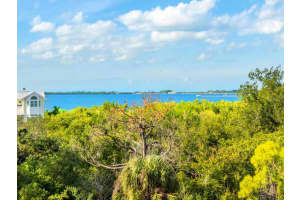 7730 34TH AVENUE, BRADENTON, FL 34209 Sold 05/17/24