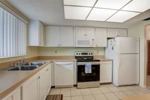 3382 LAKE BAYSHORE DRIVE, BRADENTON, FL 34205 Sold 03/20/24