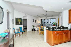 100 CENTRAL AVENUE, SARASOTA, FL 34236 Sold 06/06/24