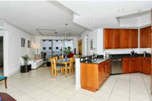 100 CENTRAL AVENUE, SARASOTA, FL 34236 Sold 06/06/24